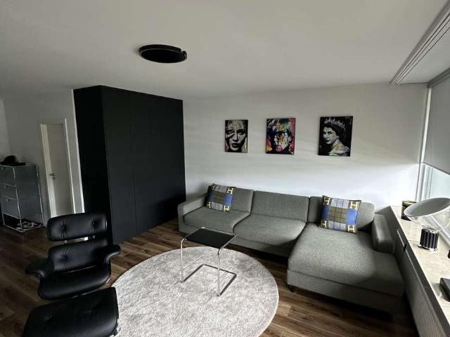 Exklusive 1 Zimmer Wohnung mit Rheinblick in Köln Rodenkirchen