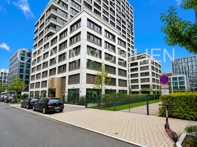 Exklusive 2,5 Zi. Wohnung mit Balkon, Einbauküche und TG Stellplatz im Frankfurter Europaviertel