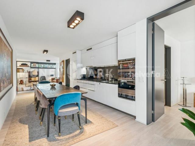 Exklusive 2.5 Zimmer Wohnung mit zwei grossen Terrassen und viel Privatsphäre