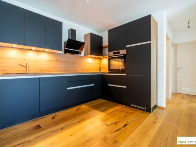 Exklusive 2 Zimmer Garten Wohnung gesucht? Inkl. Hochwertiger Einbauküche / Garagenstellplatz optional verfügbar
