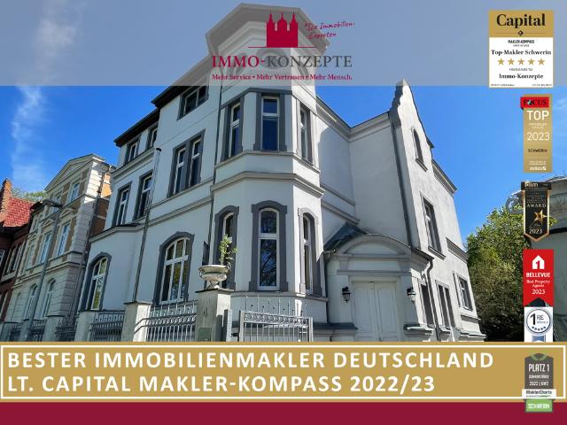 Exklusive 2 Zimmer Dachgeschosswohnung in historischer Jugendstil Villa mit Schlossblick