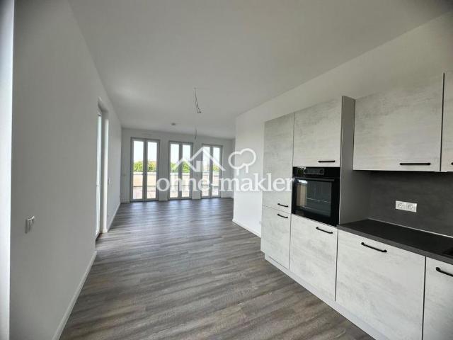Exklusive 2 Zimmer Dachgeschosswohnung mit traumhafter Terrasse – Perfekt für Singles & Paare