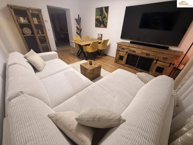 Exklusive 2 Zimmer Mietwohnung im Herzen von Neunkirchen inkl. 2 Parkplätze