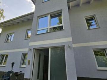 Exklusive 2 Zimmer Wohnung • 70 m² • Neubau 202324 Kamin Fußbodenheizung Balkon