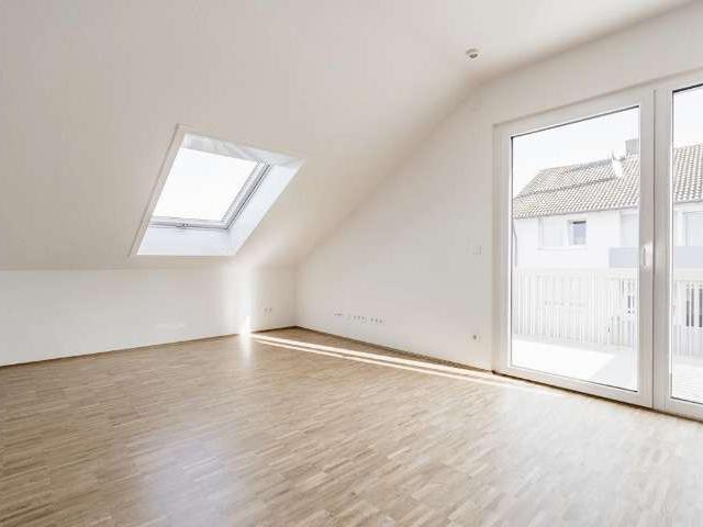 Exklusive 2 Zimmer Wohnung mit Balkon