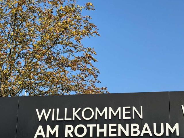Exklusive 2 Zimmer Wohnung mit sonniger Terasse in Pöseldorf
