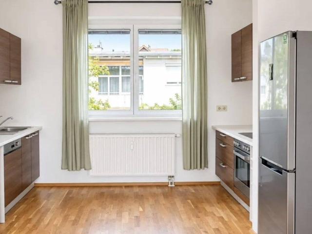 Exklusive 2 Zimmer Wohnung mit Westbalkon in begehrter Grazer Grünlage Ruckerlberg
