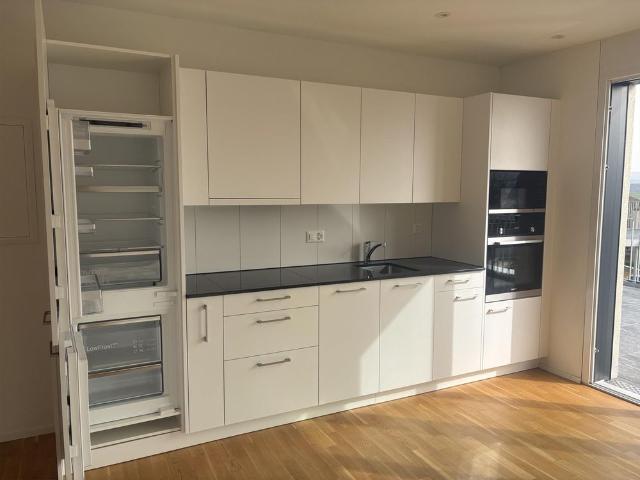 Exklusive 2½ Zimmer Wohnung – modern & lichtdurchflutet