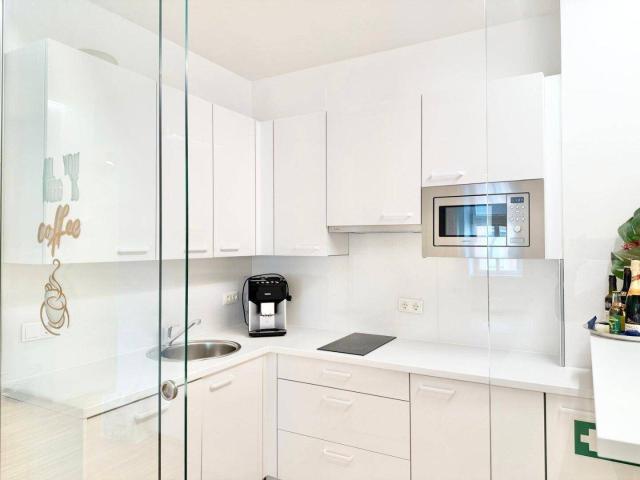 Exklusive 7 Zimmer Altbauwohnung mit ca. 165 m² auf einer gesamten Etage und Gartenmitbenutzung