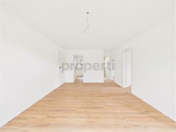 Exklusive 4.5 Zimmer Wohnung mit Balkon, Luzern