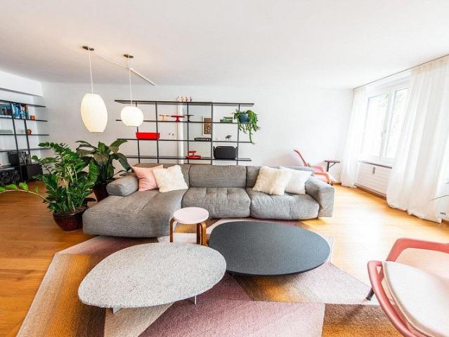 Exklusive 4.5 Zimmer Wohnung im Herzen der Schaffhauser Altstadt