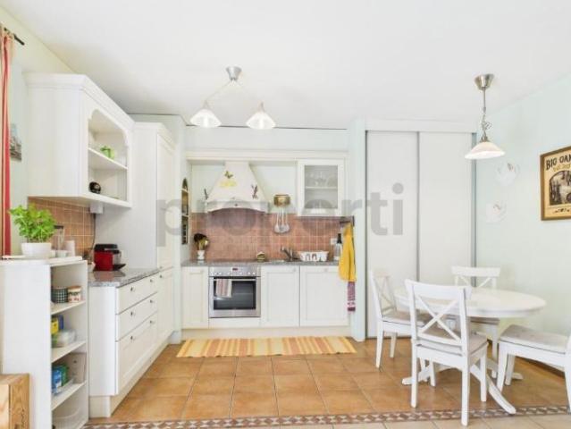 Exklusive 4.5 Zimmer Wohnung in Bellinzona, TI Moderner Komfort in zentraler Lage