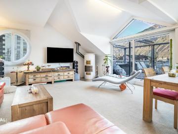 Exklusive 4,5 Zimmer Attikawohnung mit Lift direkt in die Wohnung und grosser Panoramaterrasse in Visp