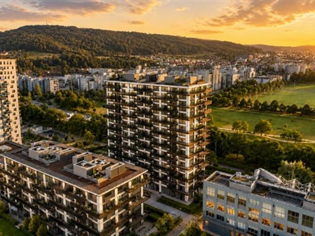 Exklusive 4.5 Zimmer Eigentumswohnung mit Weitblick, Terrasse und Minergie Standard in Dübendorf