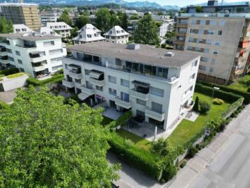 Exklusive 4.5 Zimmer Gartenmaisonettewohnung mit Zusatzräumlichkeiten