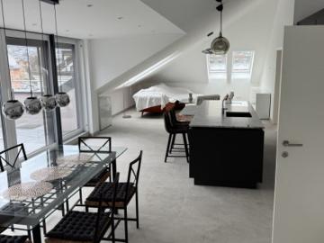 Exklusive 4 Zi Wohnung in Innsbruck, vollrenoviert mit Terrasse, TG & moderner Ausstattung!