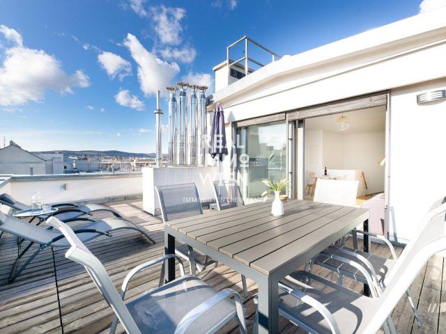 Exklusive 4 Zi Dachgeschosswohnung mit 35 m² Terrasse & Balkon mit Rundumblick auf Innenstadt und Kahlenberg