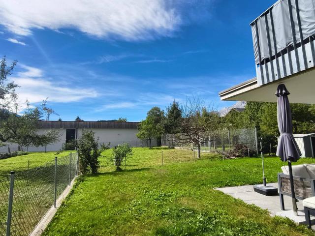 Exklusive 4 Zimmer Gartenwohnung mit großzügiger Süd West Terrasse