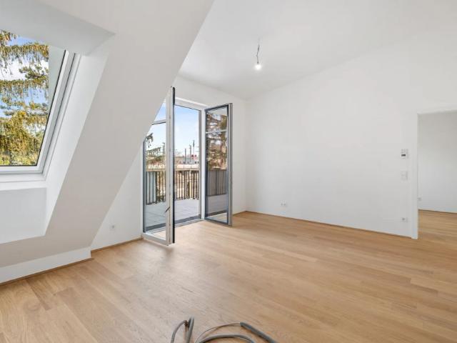 Exklusive 4 Zimmer DG BALKON Wohnung Qualität auf höchstem Niveau