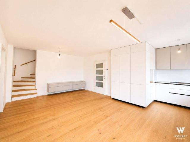 Exklusive 4 Zimmer Maisonette mit Dachterrasse, Balkon & Weitblick – Modernes Wohnen in idyllischer Grünruhelage I Nähe Aspern