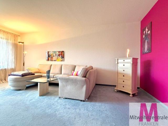 Exklusive 4 Zimmer Wohnung, hochwertig möbliert mit zwei Bädern in Nürnberg
