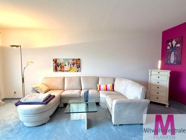 Exklusive 4 Zimmer Wohnung, hochwertig möbliert mit zwei Bädern in Nürnberg