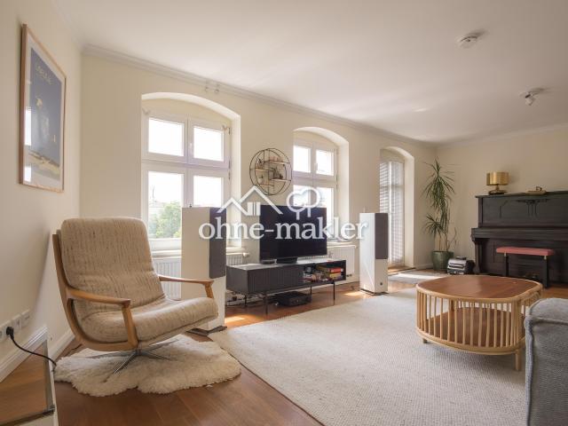 Exklusive 4 Zimmer Wohnung in Bestlage Berlin Mitte / Exclusive Four Room Apartment in Berlin Mitte