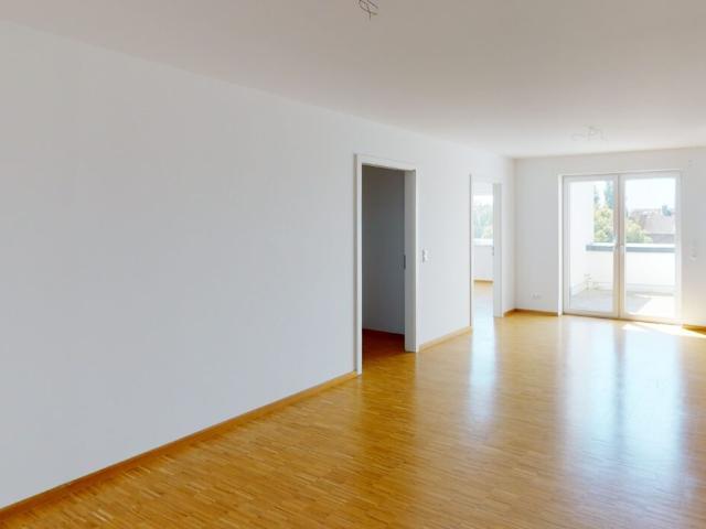 Exklusive 4 Zimmer Wohnung in der Bahnhofstraße
