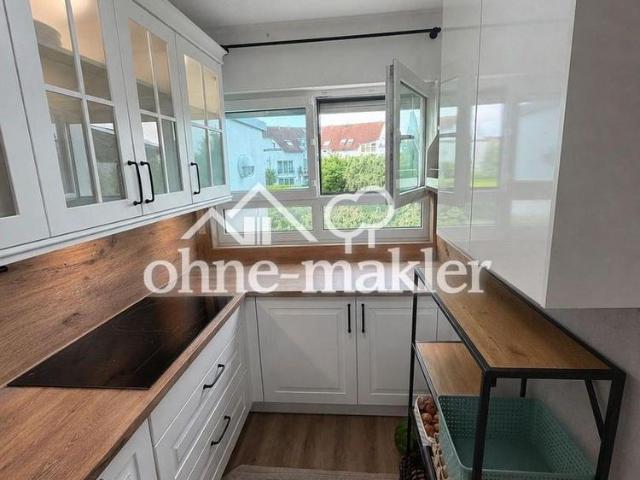 Exklusive 4 Zimmer Wohnung mit großzügiger Terrasse und Balkon in bester Lage