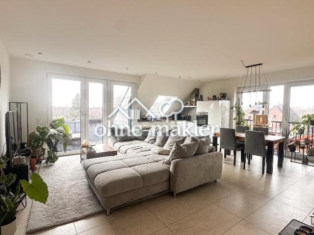 Exklusive 4 Zimmer Wohnung mit großem Balkon