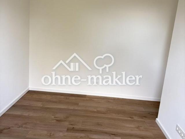 Exklusive 4 Zimmer Wohnung mit großem Balkon