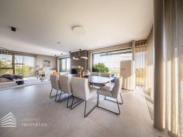 Exklusive 4 Zimmer Wohnung mit großflächigem Balkon mit Traumblick über Wien