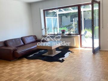 Exklusive 4 Raumwohnung mit großem Garten und überdachter Terrasse in Fürth Dambach