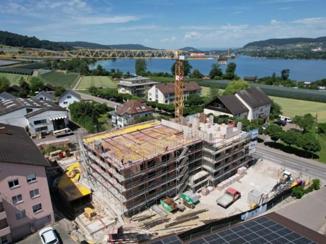 Exklusive 5.5 Zimmer Wohnung mit Blick auf den See