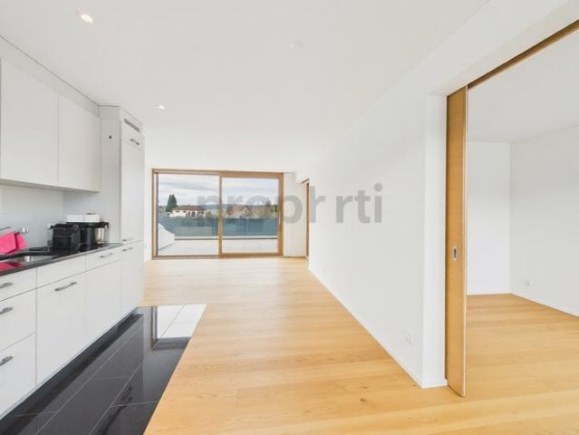 Exklusive 5.5 Zimmer Attikawohnung mit grosszügiger Terrasse in Künten