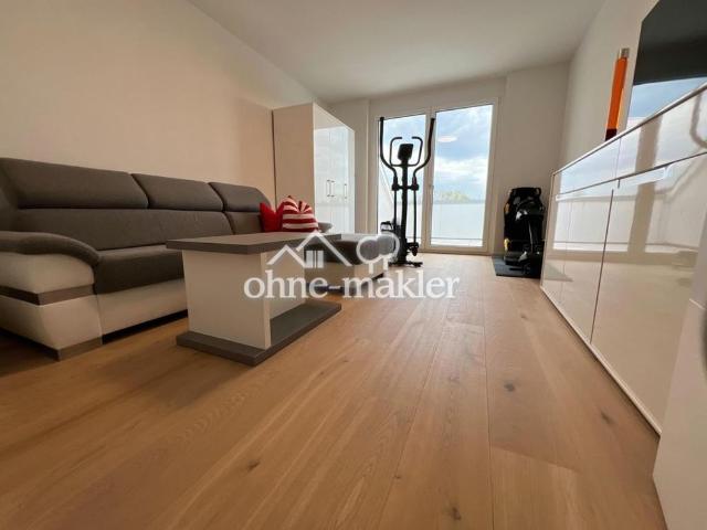Exklusive 6 Zimmerwohnung mit einer Master Suite, Kühloption und zwei großen Dachterrassen