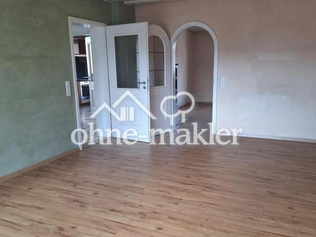 Exklusive 6 Zimmer Wohnung