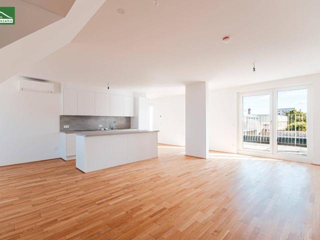 Exklusive Anleger Erstbezugs Wohnung mit 55 m² Wohnküche und großer Hof Terrasse! Küche und Top Ausstattung inkludiert!