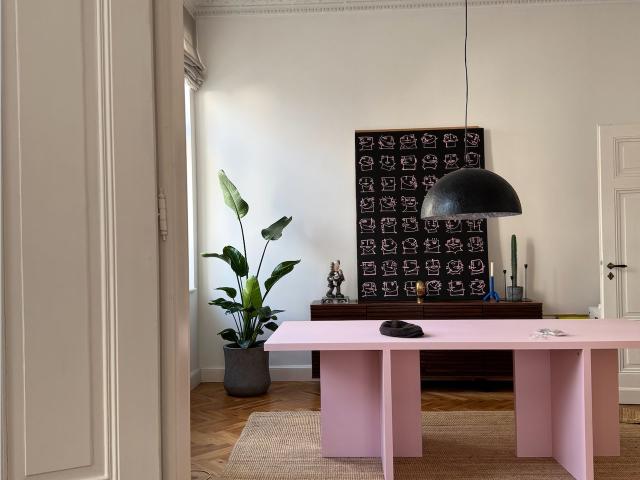 Exklusive Altbauwohnung zur temporären Untervermietung ab 4 Tage mit idealer Verkehrsanbindung, Monchengladbach Amsterdam Apartments for Rent