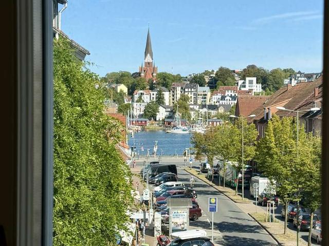 Exklusive Altbauwohnung mit Fördeblick | 162 m² Komfort | Altstadtlage | provisionsfrei für Käufer