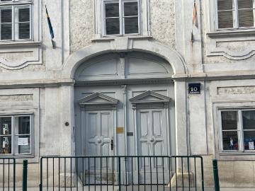 Exklusive, bezugsfertige Eigentumswohnung mit Garagenplatz, Sauna und Privatpark in 1180 Wien