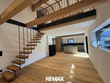 Exklusive Galeriewohnung 4,5 Zimmer Mietwohnung in Pfarrwerfen