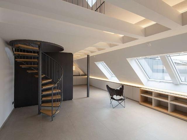 Exklusive Galeriewohnung mit eleganter Eckloggia und hochwertiger Ausstattung