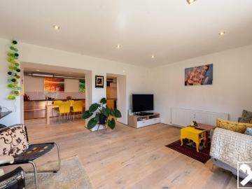 Exklusive Gartenresidenz mit Pool in Igls – Privatsphäre, Natur & alpiner Lifestyle auf höchstem Niveau