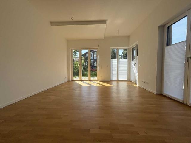 Exklusive Gartenwohnung in unmittelbarer Nähe zum Ufer der Müggelspree!