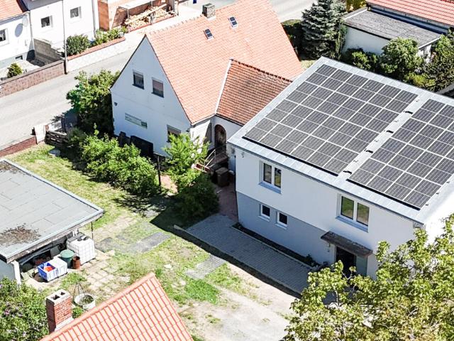 Exklusive Gelegenheit: Zwei Wohnhäuser auf attraktivem Grundstück
