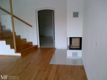 Exklusive Doppelhaushälfte 6 Zimmer, Garten, Terrasse, Klimaanlage