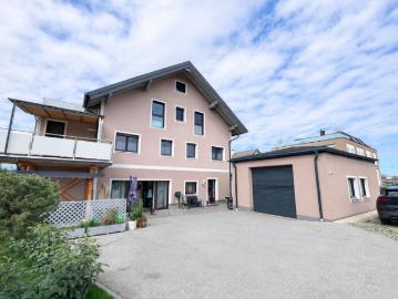 Exklusive Doppelhaushälfte mit 3 Wohneinheiten in begehrter Salzburger Lage!
