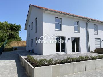 Exklusive Doppelhaushälfte mit Einbauküche Passivhaus