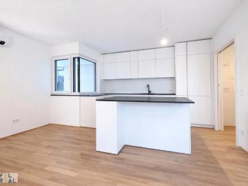 Exklusive Dachgeschoßwohnung mit Terrasse in 1090 Wien – Erstbezug mit traumhaftem Flair!
